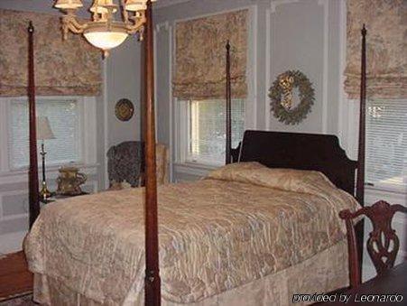 Port City Guest House Уилмингтон Номер фото